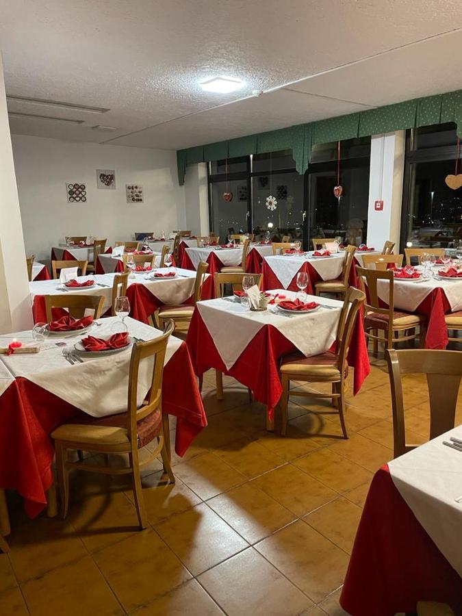 Hotel Sancamillo Dimaro Luaran gambar